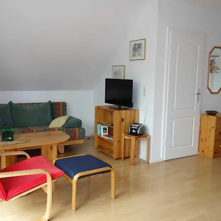 아파트 Haus Bernstein 3 *